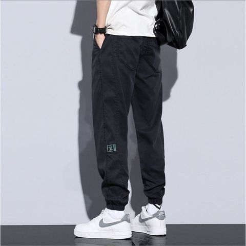 Quần Jean Jogger Nam Màu Đen - Thêu Logo, Cạp Chun, 100% Cotton Siêu Mềm, Phong Cách Thể Thao, Thời Trang Nam