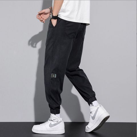 Quần Jean Jogger Nam Màu Đen - Thêu Logo, Cạp Chun, 100% Cotton Siêu Mềm, Phong Cách Thể Thao, Thời Trang Nam