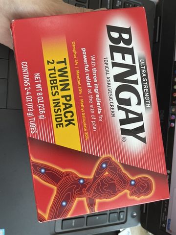Set 2 Kem Xoa Bóp Giảm Đau Bengay Ultra Strength 2 tuýp X 113G - Giảm Đau Cơ Khớp Hiệu Quả, Dễ Dàng Mang Theo, Sản Phẩm Từ Mỹ