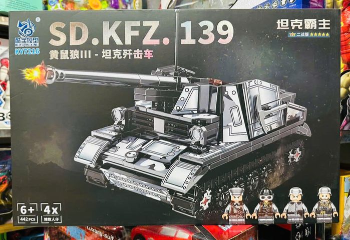 Bộ lắp ráp mô hình xe tăng KY7216 SD.KFZ.139 có 442 chi tiết