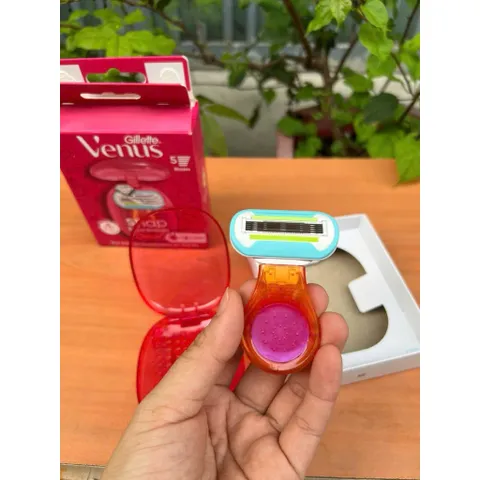 Dao cạo Gillette Venus Snap Extra Smooth 5 lưỡi - Cán nhỏ gọn, hộp bảo quản, lý tưởng cho cạo lông body và vùng kín tiện lợi