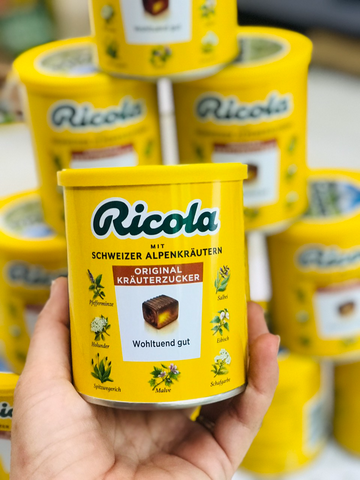 Kẹo Ngậm Thảo Dược Ricola Giảm Ho Khàn Giọng Tức Thì - Hương Thảo Mộc Thụy Sĩ Tự Nhiên, Mát Lạnh, An Toàn Cho Trẻ Em Từ 6 Tuổi