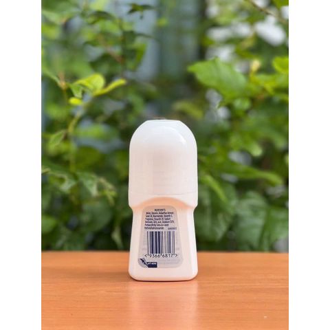 Lăn Khử Mùi Dove Hương Dưa Chuột & Trà Xanh 50ml - Dưỡng Ẩm, Không Gây Kích Ứng, Phù Hợp Làn Da Nhạy Cảm