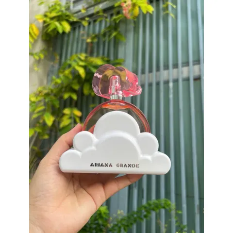 Nước hoa nữ Ariana Grande Cloud Pink EDP 100ml - Hương thơm ngọt ngào với thanh long, quả mọng và nước dừa, quyến rũ cho mùa hè