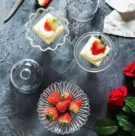 Set 4 Chân Bồng Mini Pasa - Tủ Đựng Bánh Ngọt Sang Trọng Có Nắp, Phụ Kiện Tiệc Cưới và Sinh Nhật
