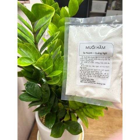 Gói 1kg Muối Hầm Sa Huỳnh Quảng Ngãi - Vị Mặn Dịu, Thủ Công Bằng Than Củi, 100% Tự Nhiên, Gia Vị Chuyên Dùng Trong Ẩm Thực