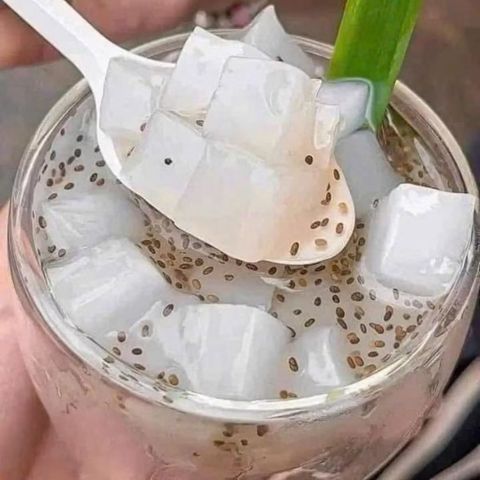 Thạch Dừa Minh Châu 1kg - Đặc sản Bến Tre Ngày Xưa, Hương Vị Tự Nhiên, Giải Khát Thơm Mát, Tráng Miệng Tươi Ngon
