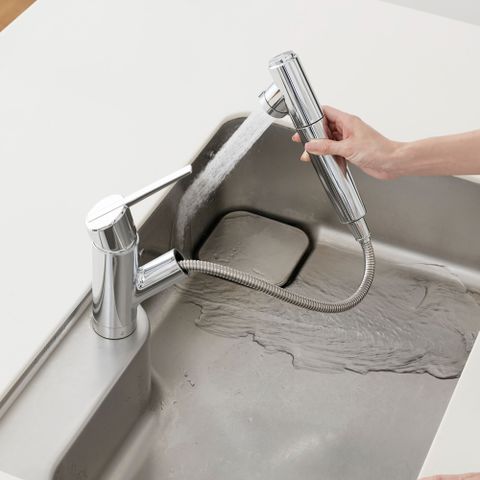 Bộ Vòi Rửa Takagi JY100BN - Vòi Rửa Tiện Lợi, Thiết Kế Hiện Đại, Chất Lượng Nhật Bản, Tiết Kiệm Nước và Dễ Dàng Sử Dụng