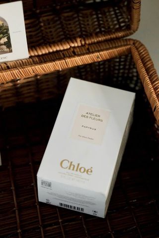 Nước Hoa Unisex Chloé Atelier Des Fleurs Papyrus EDP 150ml - Hương Gỗ Thanh Lịch, Sang Trọng, Tươi Mát