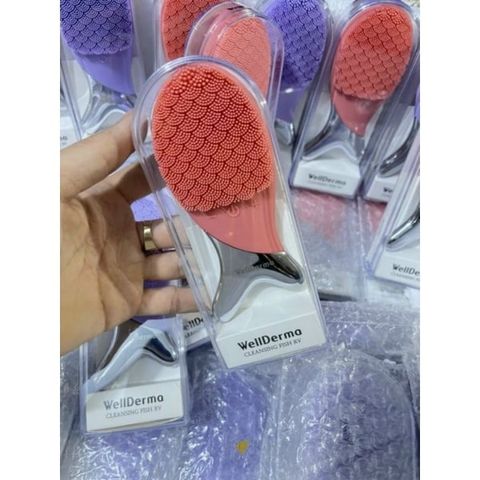 Máy Rửa Mặt Cá Wellderma Cleansing Fish - Coral Pink