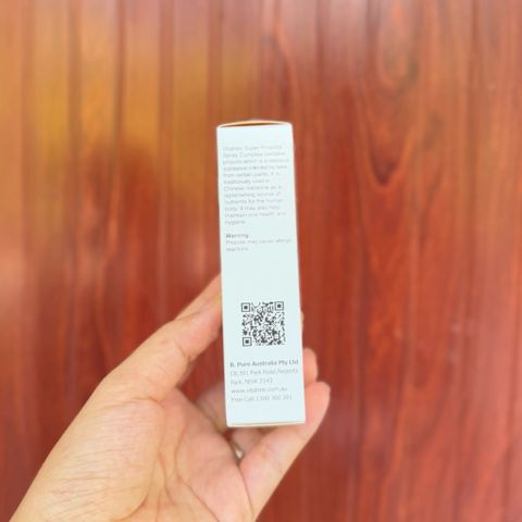 Xịt keo ong Vitatree Super Propolis Spray with Honey 30ml - Tăng cường sức đề kháng, hỗ trợ viêm họng, hàng nhập khẩu chất lượng cao