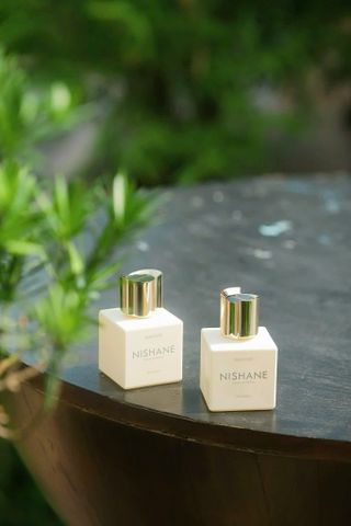 Nước Hoa Unisex Nishane Hacivat Extrait De Parfum 100ml - Hương Hoa Cỏ Quyến Rũ Từ Thổ Nhĩ Kỳ, Lưu Hương Trên 12 Giờ