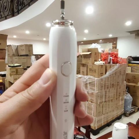 Bàn Chải Điện JETOVO Sonic - Công Nghệ Sóng Âm, Chống Nước IPX7, 3 Chế Độ Làm Sạch, Kèm 2 Đầu Bàn Chải - Chăm Sóc Răng Miệng Hiện Đại