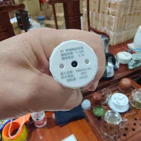 Bàn Chải Điện JETOVO Sonic - Công Nghệ Sóng Âm, Chống Nước IPX7, 3 Chế Độ Làm Sạch, Kèm 2 Đầu Bàn Chải - Chăm Sóc Răng Miệng Hiện Đại