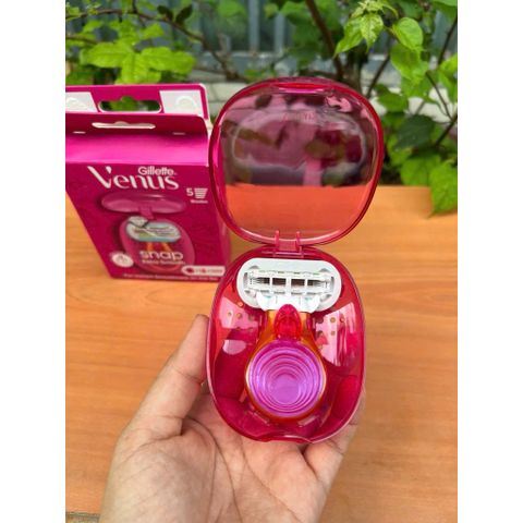 Dao cạo Gillette Venus Snap Extra Smooth - Bộ 5 lưỡi cạo, tay cầm mini và hộp bảo quản, an toàn cho da nhạy cảm