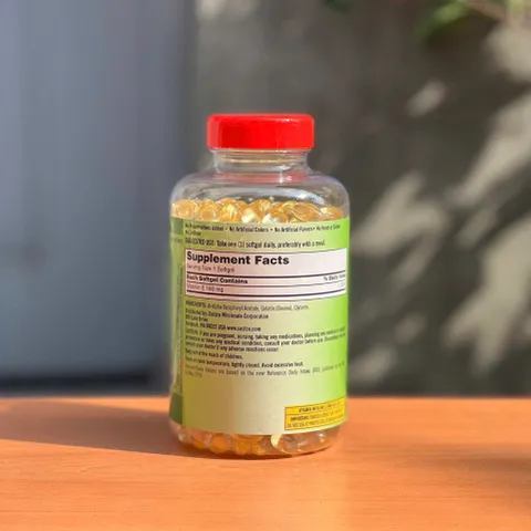 Vitamin E Kirkland 180mg (500 viên) - Hỗ trợ làm đẹp da, chống lão hóa, cải thiện sức khỏe tổng thể, chất lượng cao, 100% tự nhiên