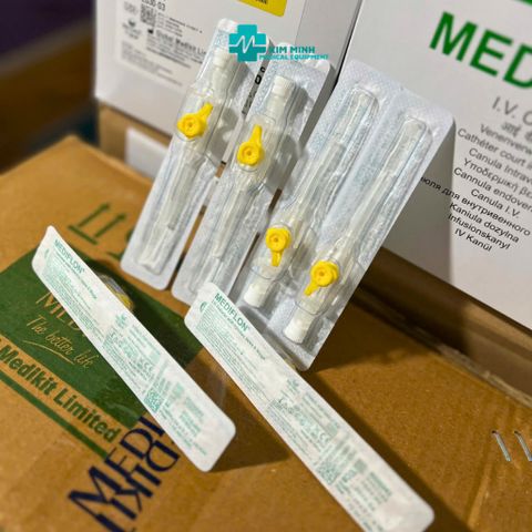 Kim Luồn Tĩnh Mạch Medikit 24G Vàng Nhập Khẩu Ấn Độ (H/100c) - Thiết Bị Y Tế An Toàn, Tiện Lợi Cho Tiêm Truyền và Lấy Mẫu Máu