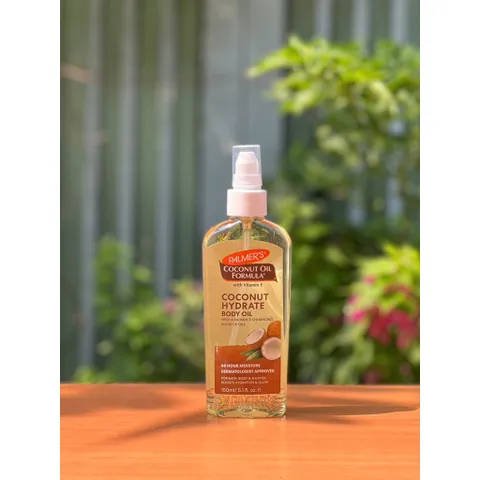 Dầu dưỡng body oil Palmer’s Coconut oil formula with vitamin E Coconut Hydrate 150ml mùi dừa