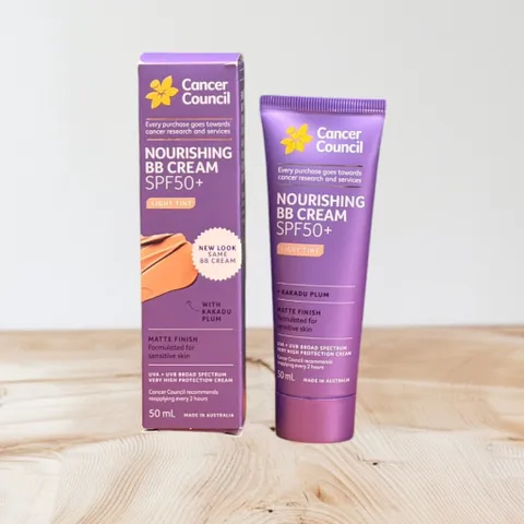 Kem Chống Nắng Che Khuyết Điểm Cancer Council SPF 50+ - BB Cream Dạng Matte Màu Sáng 50ml cho Da Mặt