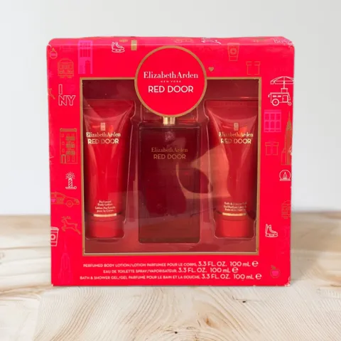 Set nước hoa nữ Elizabeth Arden Red door gồm 1 chai 100ml + 1 body lotion 100ml + sữa tắm 100ml