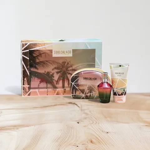 Set nước hoa nữ Soulcal & Co for her gồm 1 nước hoa 100ml + 1 sữa tắm 150ml + 1 túi ví