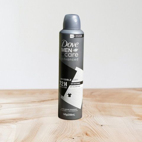 Xịt khử mùi cho nam giới Dove Men + Care Invisible Dry 72H 250ml