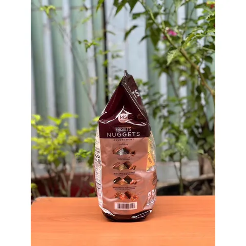 Kẹo socola chocolate Hershey’s Nugget Asortment 4 vị 145 viên hàng Mỹ
