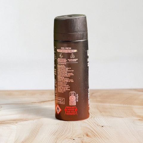 Xịt khủ mùi, xịt body cho nam Lynx Black Frozen Pear & Cedarwood Scent 100% Fresh 165ml
