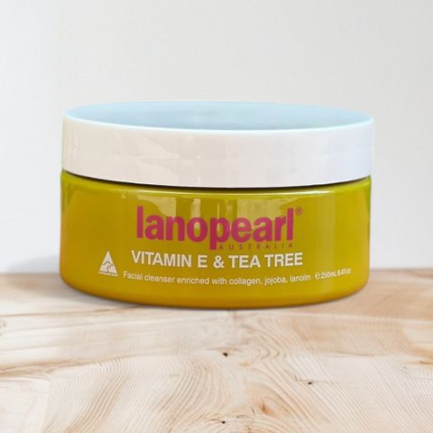 Sữa Rửa Mặt Lanopearl Vitamin E & Tea Tree 250ml - Dành Cho Da Nhờn & Da Mụn, Giải Pháp Làm Sạch Tự Nhiên