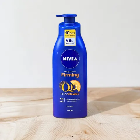 Dưỡng Thể Nivea Light Body Lotion 400ml - Trắng Da, Firming Q10 & Vitamin C, Dành Cho Da Khô, Chất Lượng Cao