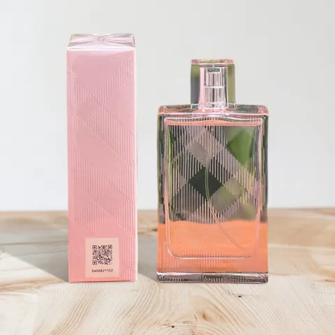 Nước hoa nữ Burberry Brit Sheer EDT 100ml - Hương thơm nhẹ nhàng, quyến rũ, thích hợp cho phái đẹp, món quà tuyệt vời cho các tín đồ yêu thích thời trang.