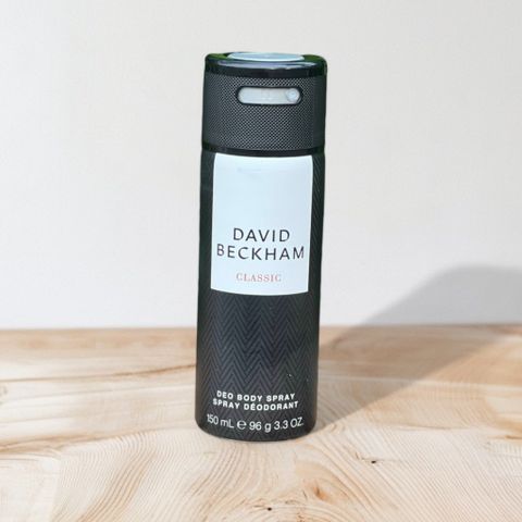 Xịt khử mùi cho nam David Beckham Classic 150ml