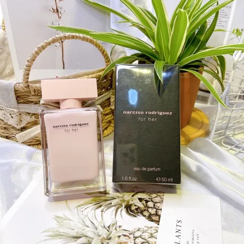 Nước hoa nữ Narciso Rodriguez for her EDP 50ml Nar hồng nhạt