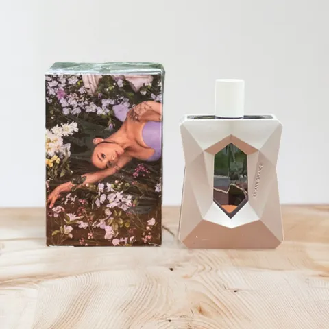 Nước hoa nữ Ariana Grande God is a Woman EDP 100ml - Hương thơm quyến rũ và sang trọng cho phái đẹp