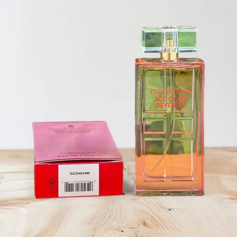 Nước hoa nữ Elizabeth Arden Red Door Revealed 100ml - Hương nước hoa quyến rũ, phong cách hiện đại thích hợp cho mọi dịp