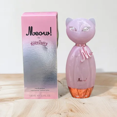 Nước hoa nữ Meow Katy Perry EDP 100ml - Hương nước hoa quyến rũ từ Katy Perry, Món quà hoàn hảo cho tín đồ yêu thích thời trang