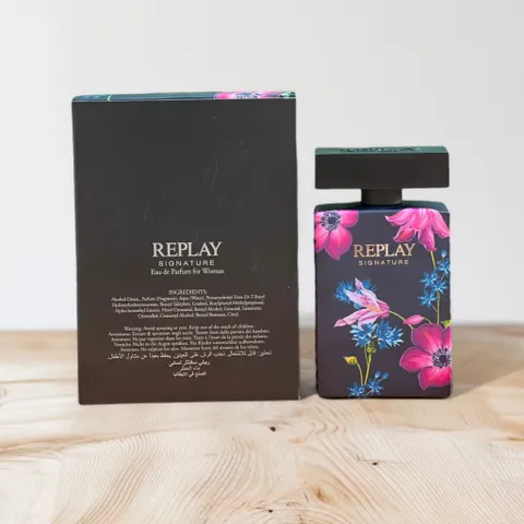 Nước hoa nữ Replay Signature EDP 100ml - Hương thơm quyến rũ, sang trọng, hoàn hảo cho phái đẹp, sản phẩm chất lượng từ Costco và Walmart
