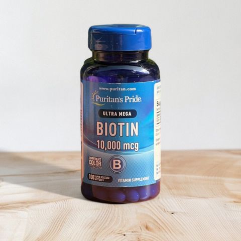 Viên uống mọc tóc, ngăn ngừa rụng tóc Puritan’s Pride Biotin 10000mcg 100 viên