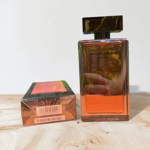 Nước hoa nữ Narciso Rodriguez For Her Musc Noir Rose EDP 100ml