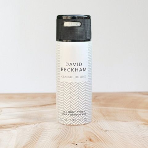 Xịt khử mùi nam David Beckham Classic Homme Deo Body spray 150ml