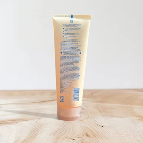 Kem Dưỡng Ẩm Johnson's Baby Creamy Oil 236ml với Lô Hội & Vitamin E - Bảo Vệ Da Mỏng Manh, Dưỡng 24 Giờ, An Toàn Cho Trẻ Em & Người Lớn
