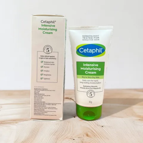 Kem dưỡng ẩm cho da nhạy cảm Cetaphil Moisturizing Cream 85g 297539