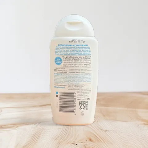 Dung dịch vệ sinh phụ nữ Femfresh 250ml - Chăm sóc da vùng nhạy cảm hiệu quả, sản phẩm an toàn và chất lượng cao