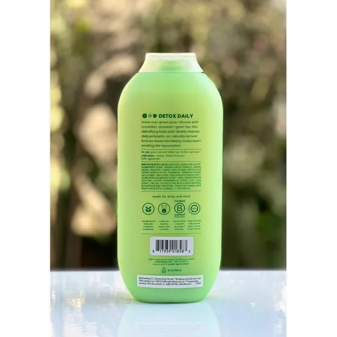 Sữa tắm method body wash deep detox 532ml