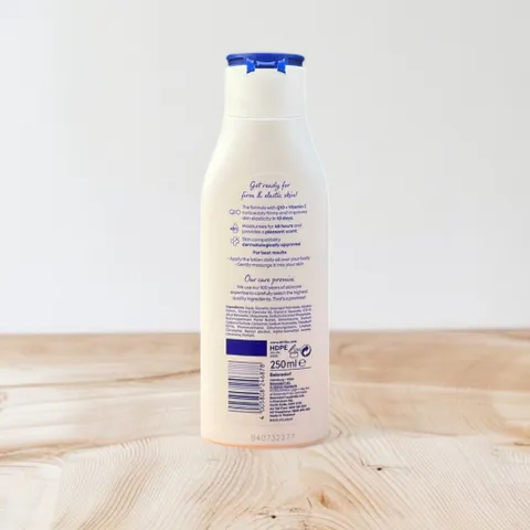 Dưỡng thể trắng da Nivea Light Body Lotion Firming Q10 & Vitamin C 250ml - Giúp làm sáng và săn chắc da hiệu quả