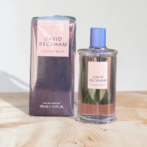 Nước hoa nam David Beckham Classic Blue EDT 100ml - Hương biển tươi mát, phong cách hiện đại, quà tặng hoàn hảo cho phái mạnh