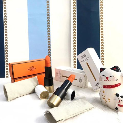 Son Hermes 33 Rouge A Levres Mat Matte Lipstick #Orange Boite - Son Môi Nền Cao Cấp, Màu Cam Rực Rỡ, Thiết Kế Sang Trọng