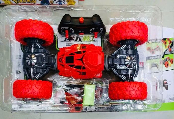 Xe Ô Tô Điều Khiển Từ Xa 581A-1 - Món Quà Sáng Tạo Cho Trẻ Em, Chạy Bằng Pin Sạc, Màu Sắc Ngẫu Nhiên, Đồ Chơi Gợi Tưởng Thú Vị