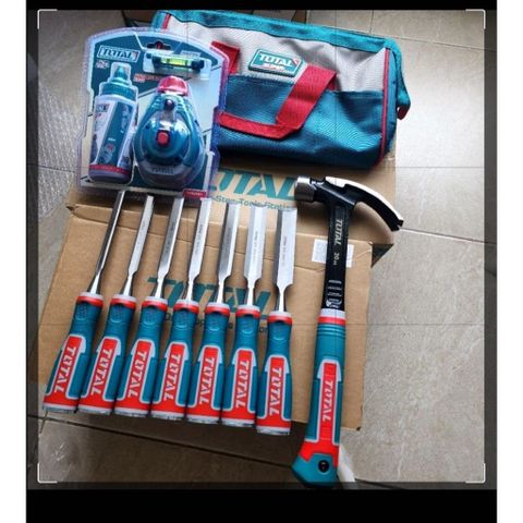 Bộ Dụng Cụ Ngành Gỗ Total TOS230906 - 10 Món: Búa Nhổ Đinh, Đục Gỗ & Túi Đựng Chất Lượng Chính Hãng Dành Cho Thợ Mộc & DIY