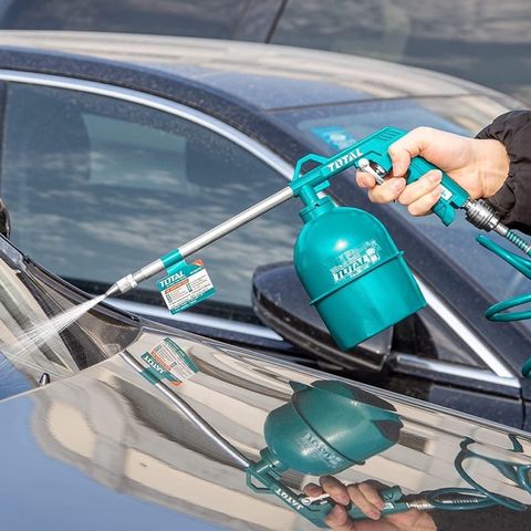 (AT8)Bình phun rửa động cơ, lốc máy...dùng khí nén TOTAL TAT20751